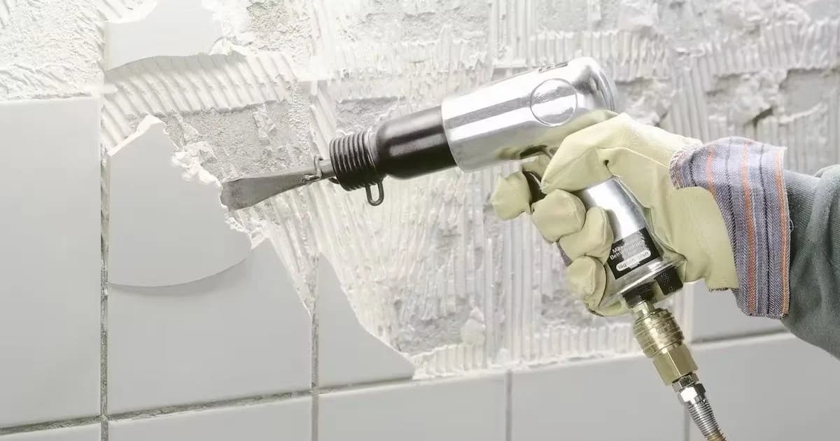 Jak usunąć klej z kafelek bez uszkadzania powierzchni płytek