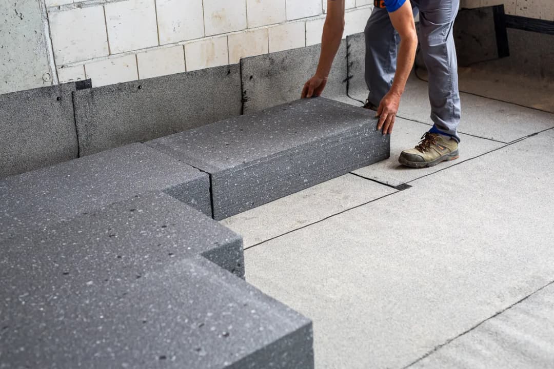 Jak układać styropian pod wylewki, aby uniknąć najczęstszych błędów