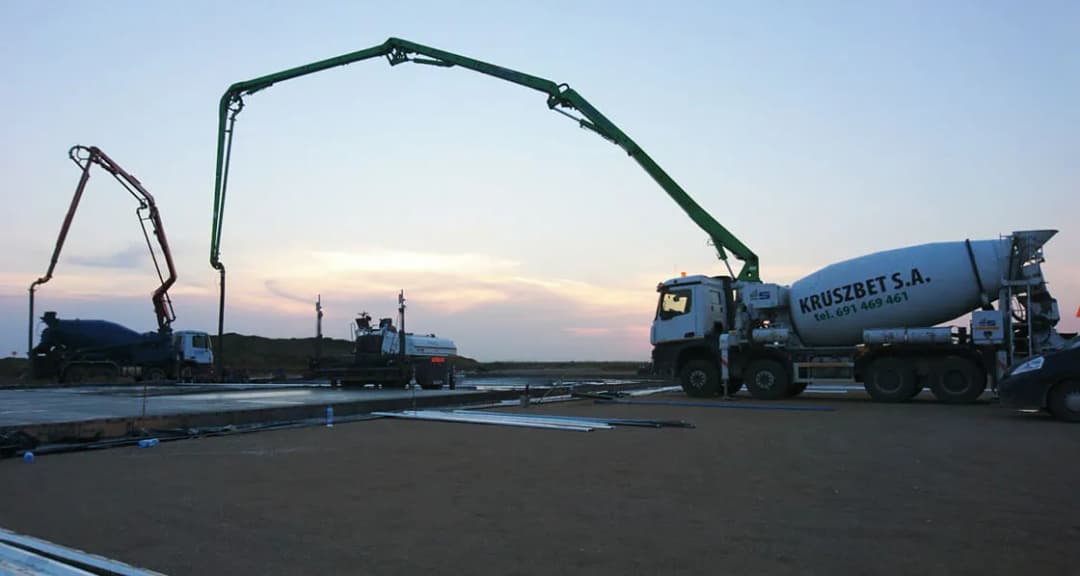 Ile kosztuje m3 betonu z gruszki? Sprawdź aktualne ceny i czynniki wpływające na koszt