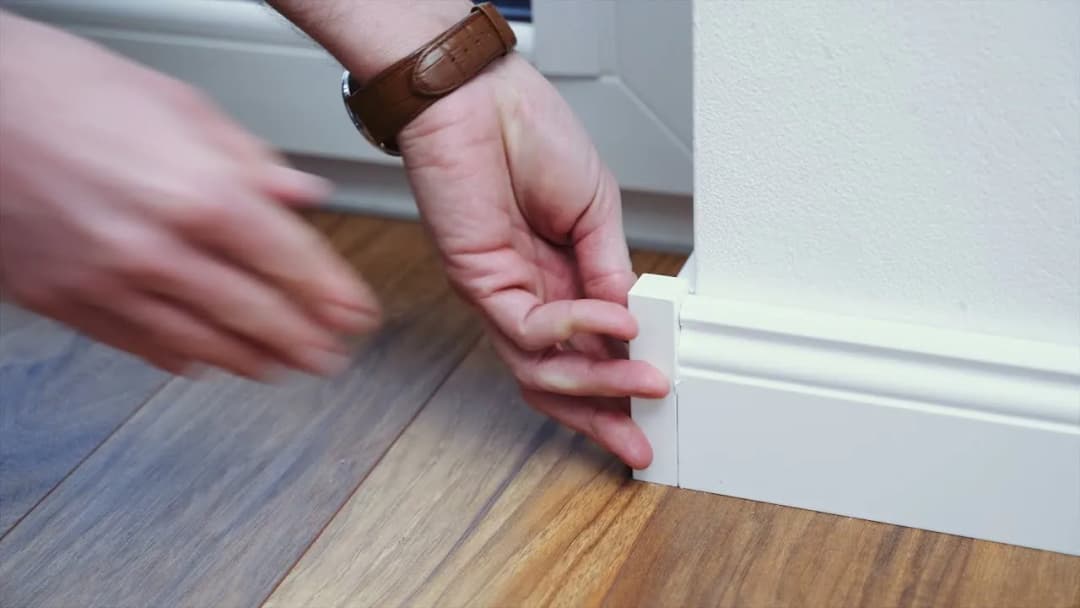 Jak zamontować listwę przypodłogową bez błędów i z efektem profesjonalnym